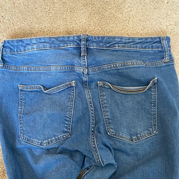 Universal Thread High Rise Straight Jeans Size 12/31 R - Picture 7 of 7